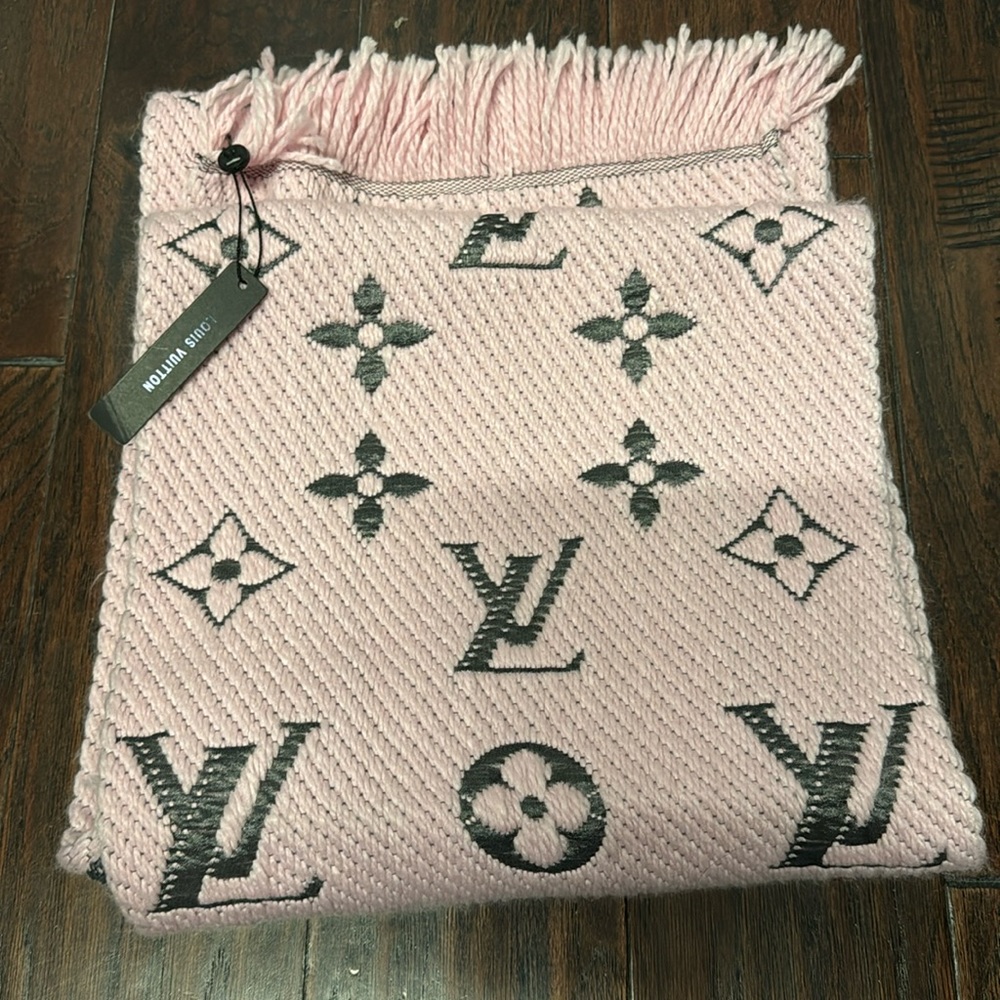Fashion scarf